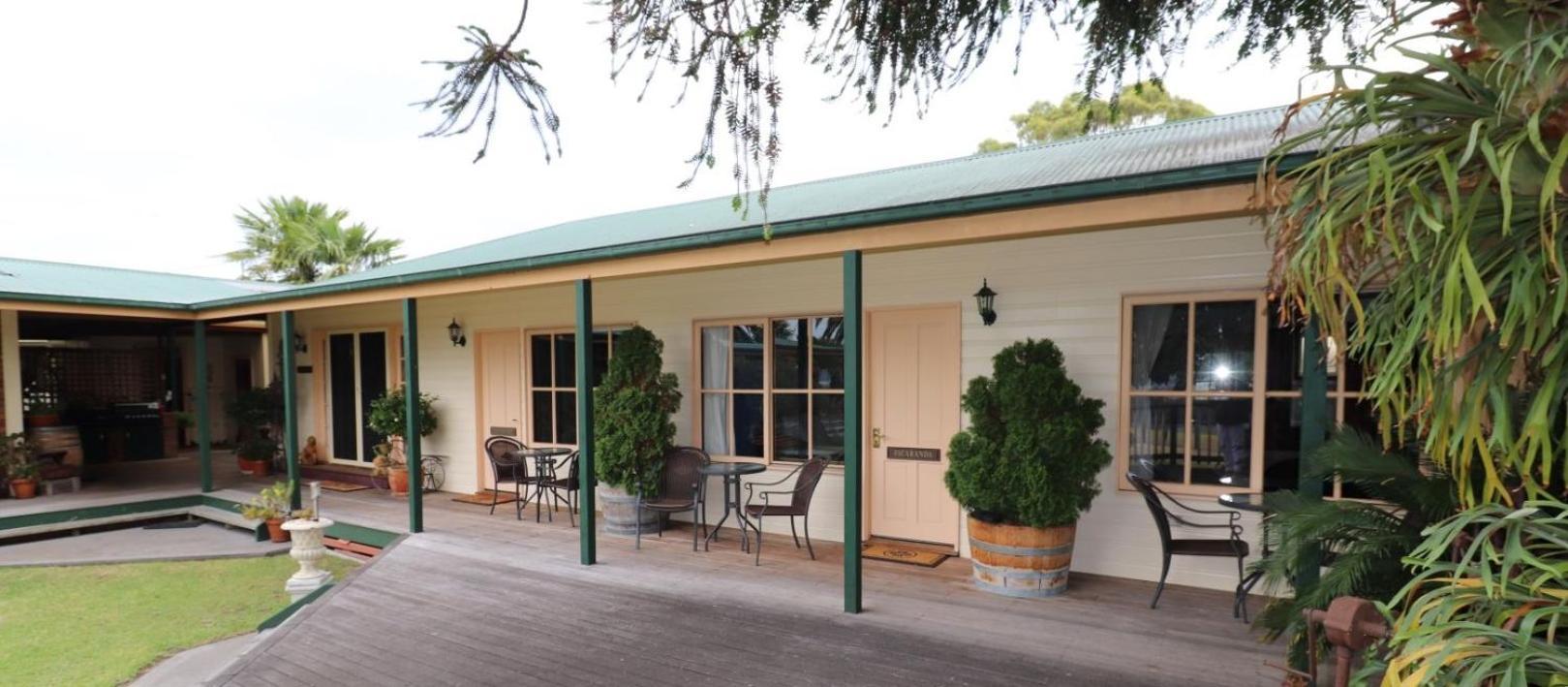Snowy River Homestead Newmerella Экстерьер фото